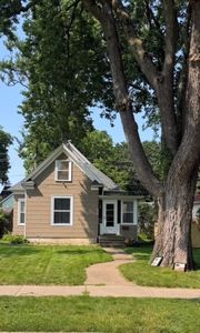 216 Randall St