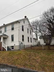 207 Depaul St