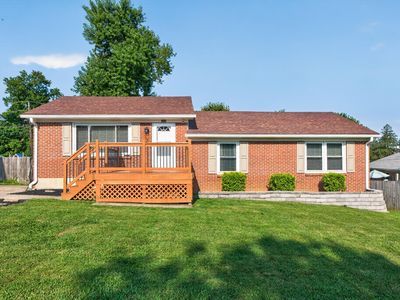 103 Briarwood Dr