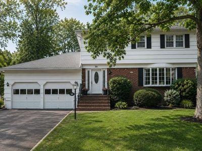 39 Saint Germain Dr