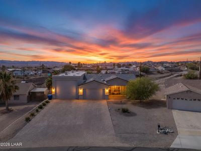 2235 Anacapa Pl