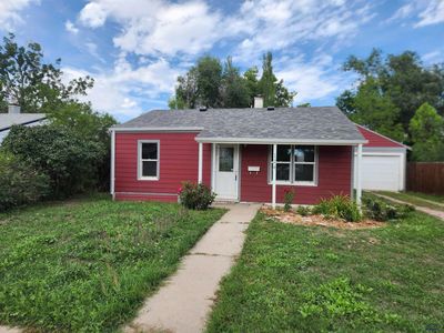 124 E Saint Anne St