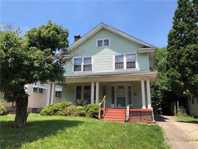 405 Kenilworth Ave