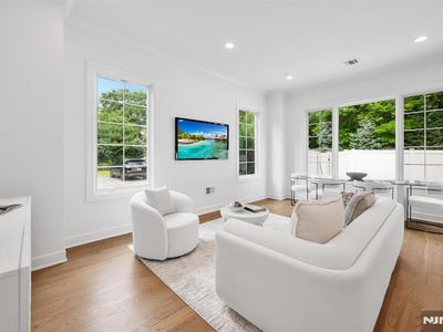 11 Gabriel Ct #11