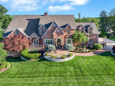 21 Country Club Dr