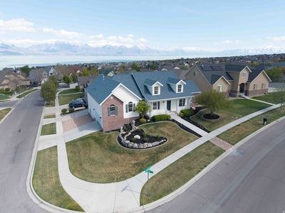 2308 S Colt Dr