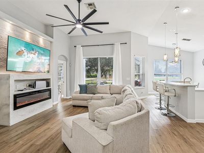 221 Westmoreland Cir