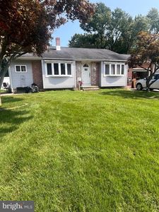 578 Shields Ave