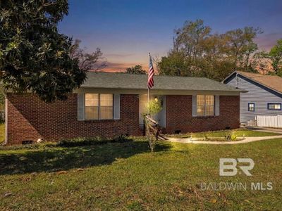 Property at 2067 Club House Dr, Lillian, AL