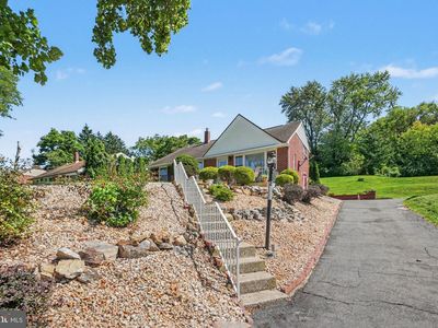 2309 Hampden Blvd