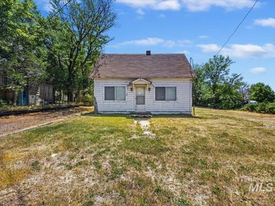 Property at 210 Hagerman Ave E, Hagerman, ID