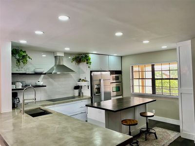 6406 ASPEN GLEN Circle #202