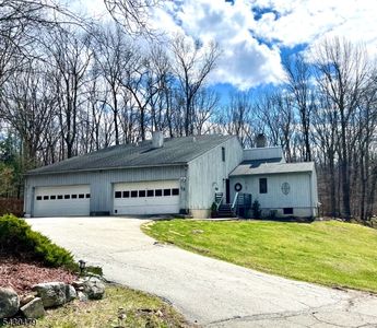 15 Christy Ln #Left