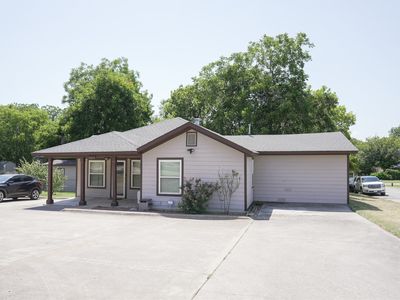 1813 Roberts Cut Off Rd
