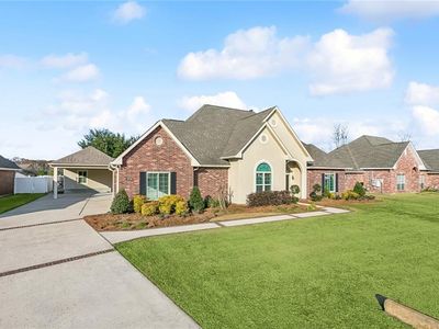 558 Cypress Dr
