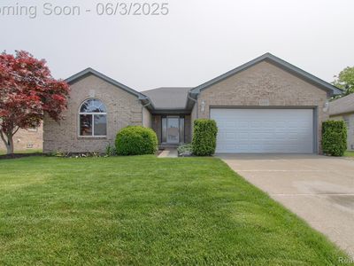 24703 Curtis Dr