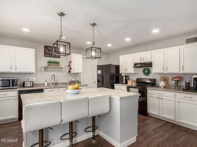 8449 E Hodgman Pl