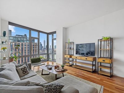 100 Jay St APT 26H