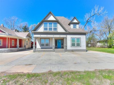 1615 NW 1st St