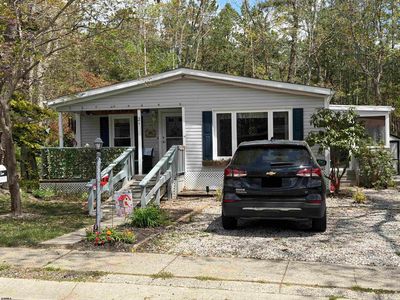 21 Hickory Ln