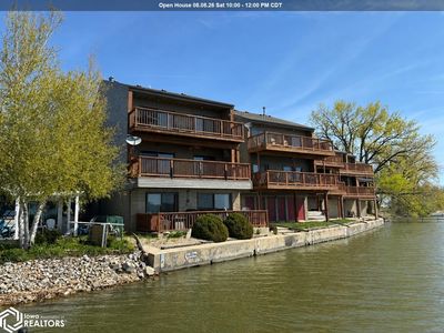 414 E Lake St APT 1