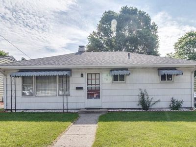 79 Cedar Ave S