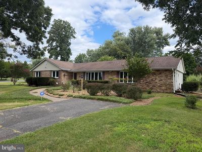 1805 William Rd