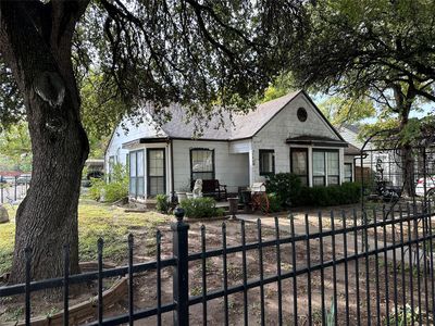 7805 Wanebe Dr