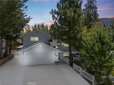 1025 Rivera Dr