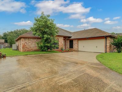 139 Spanish Moss Ln