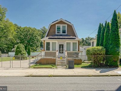 620 Oak Ave