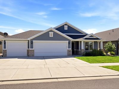 2307 W 1900 N