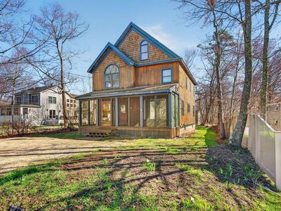 416 Drakes Island Road