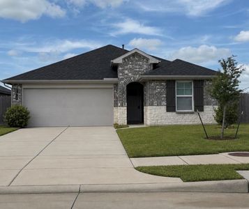 Property at 5002 Natchez Trce, Fresno, TX