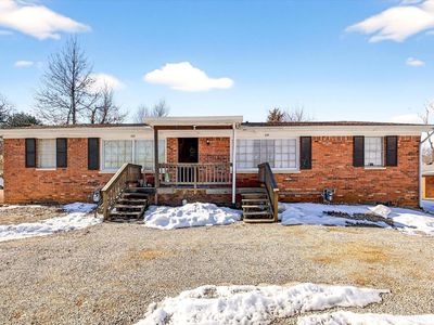 775-777 N Smith Rd
