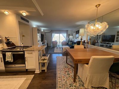 2503 Roswell Ave Unit 402