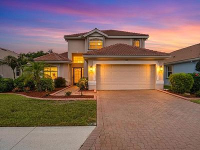 2082 Mesic Hammock Way