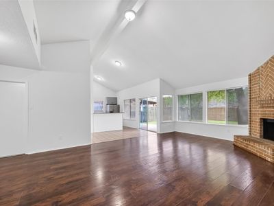 1122 Woodbridge Ave