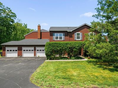 Property at 37 Candlestick Court, Warwick, NY