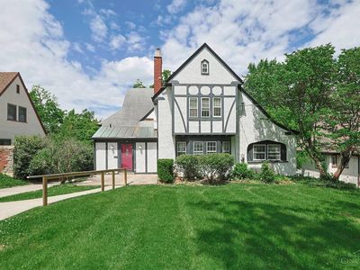42 Fleming Rd