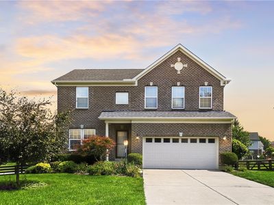 3258 Blue Springs Dr