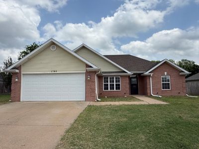 Property at 1705 N Valor, Siloam Springs, AR