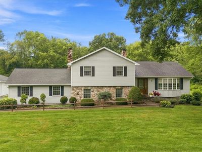 241 Catalina Dr