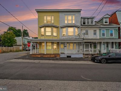 101-103 E Coal St