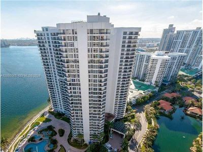 19101 NE 36th Ct APT 1602