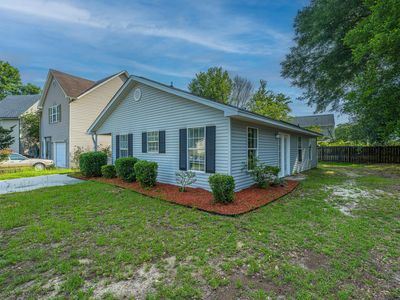 1437 Swamp Angel Ct