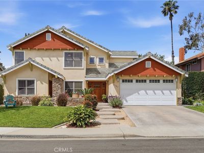 3107 Serrano Dr