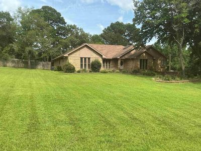 692 Sunnybrook Dr