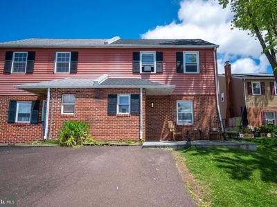 7 Naylor Ct
