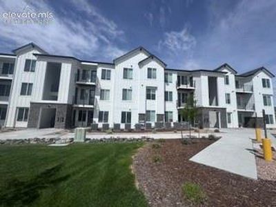 2252 Arikaree Hts Unit 102